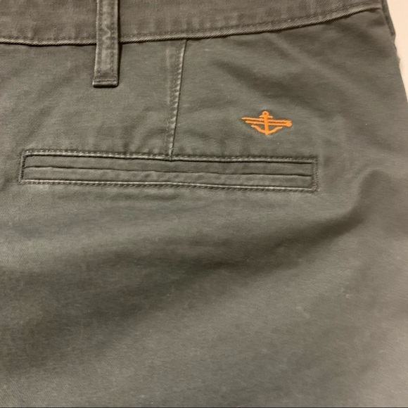 Dockers Charcoal Flat Front Chino Shorts Men's Size 44 - Picture 4 of 5